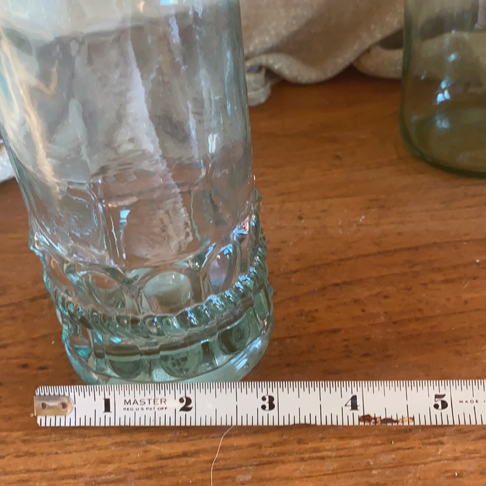 Vintage green glass decorative bottles made in Spain & Portugal - Picture 4 of 12
